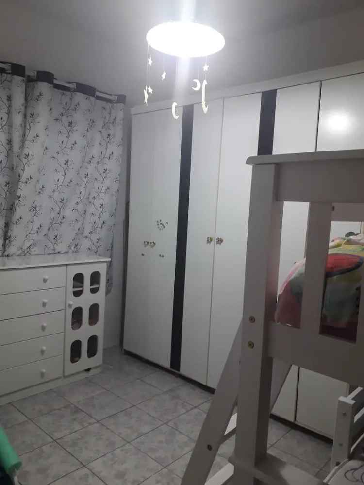 Casa Térrea em Realengo 570m² 3 Quartos Piscina Garagem