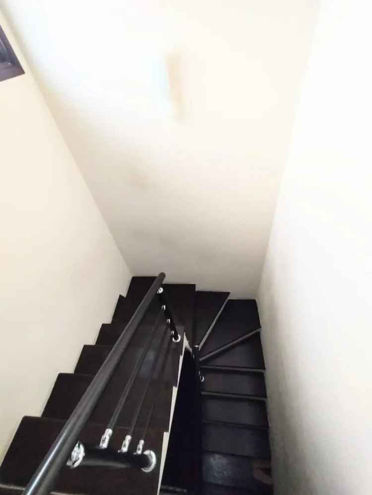 Condominio com 10 Casas Proximo a Supermercado e Padaria