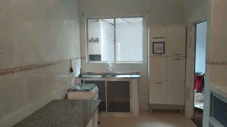 Duas Casas Independentes a Venda - Oportunidade Imperdível