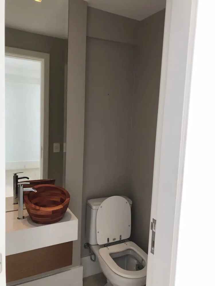 Cobertura Duplex Reformada em Prédio Novo com Piscina e 3 Suites