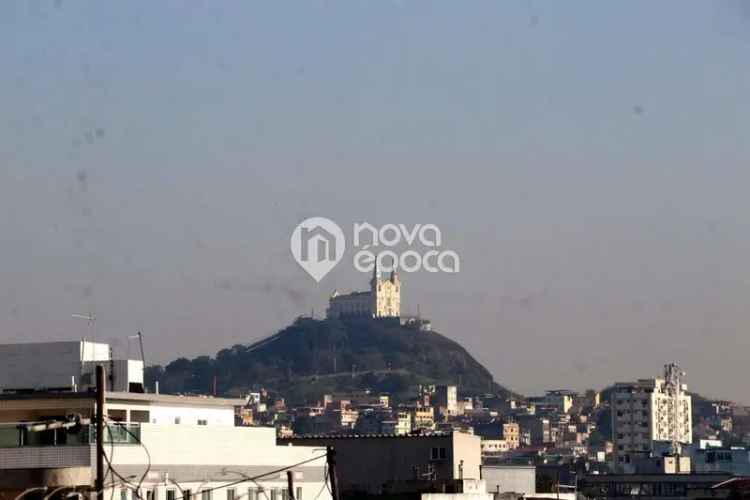 Casa Duplex em Ramos 2 Quartos 156m² Reformada