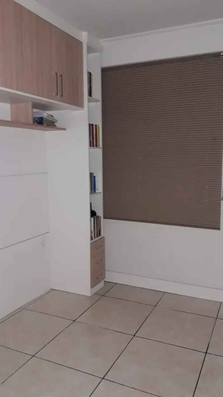 Apartamento 2 Quartos Iraja - Vaga de Garagem - Aceita Financiamento