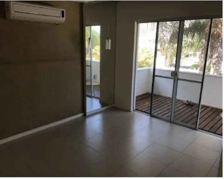 Casa Triplex em Condomínio - 4 Suítes, Espaço Gourmet e Lazer