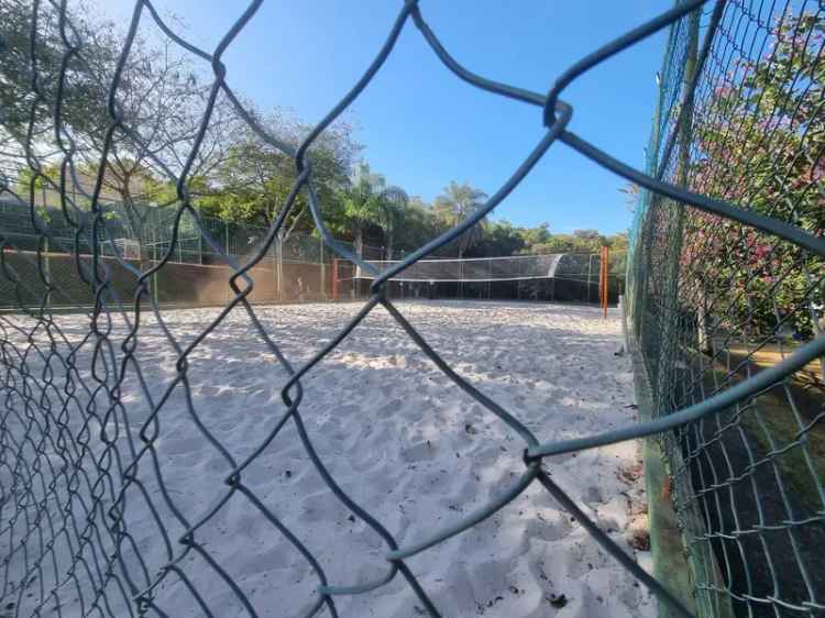 Casa em Condomínio em Sorocaba 3 Suites Spa Aquecida