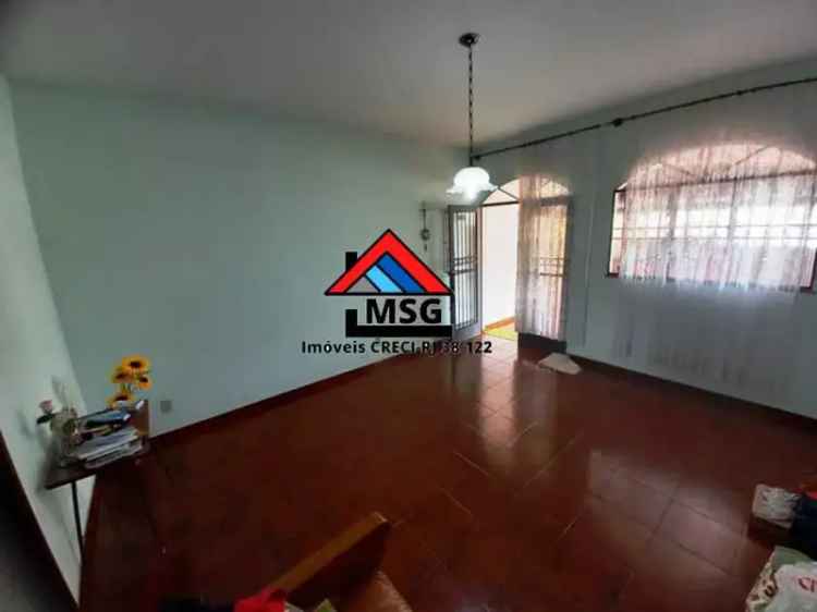 Casa Duplex 2 Suítes em Campo Grande - Estilo Colonial
