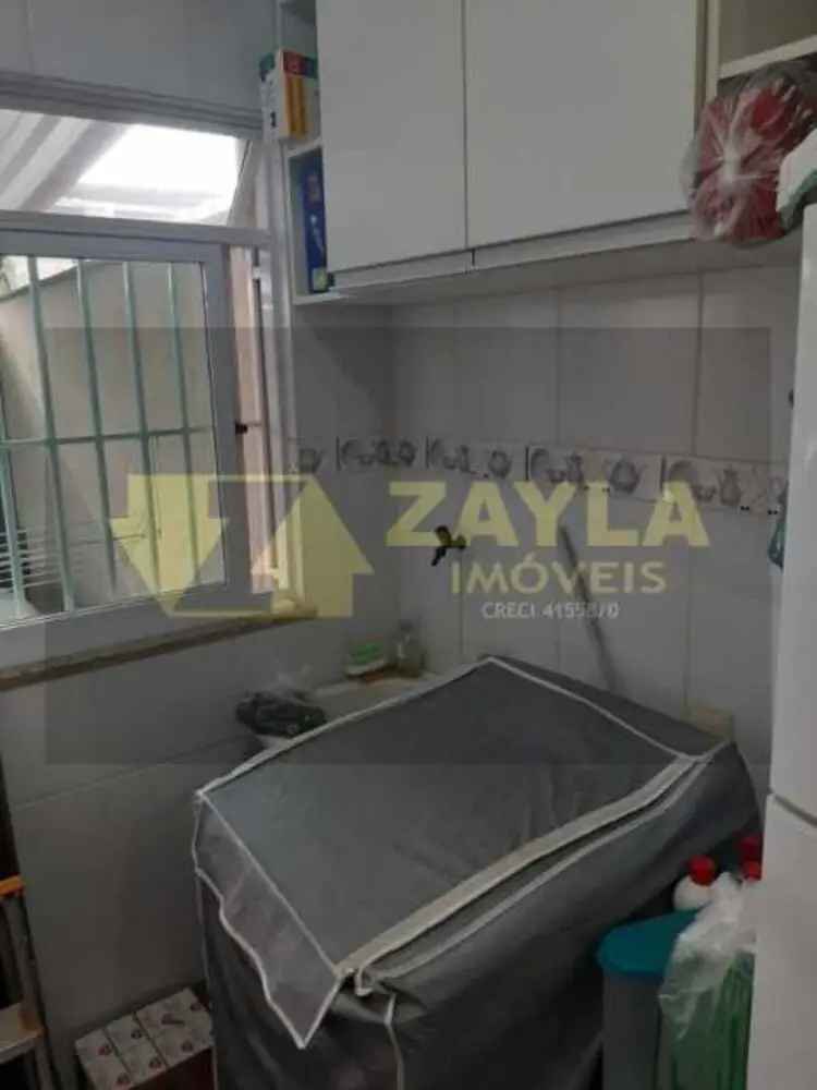 Casa Duplex Condomínio Irajá 2 Quartos 76m²
