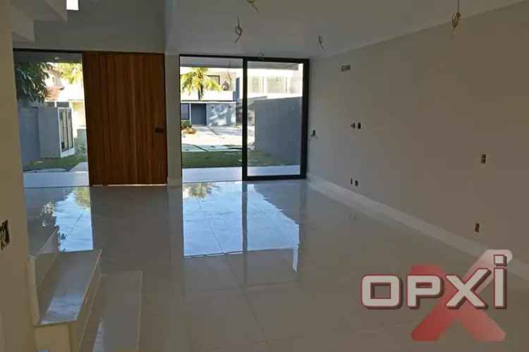 Casa 4 Quartos Barra da Tijuca Condominio Rio Mar