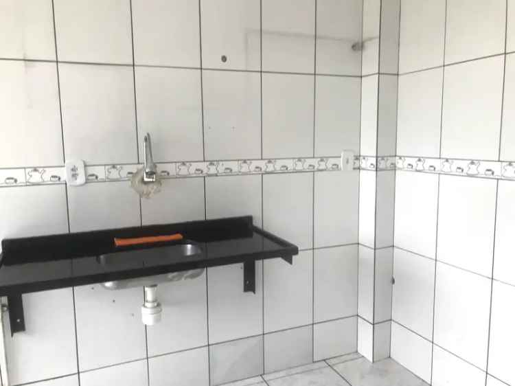Imóvel Espaçoso em Porcelanato Próximo ao Centro de Campo Grande