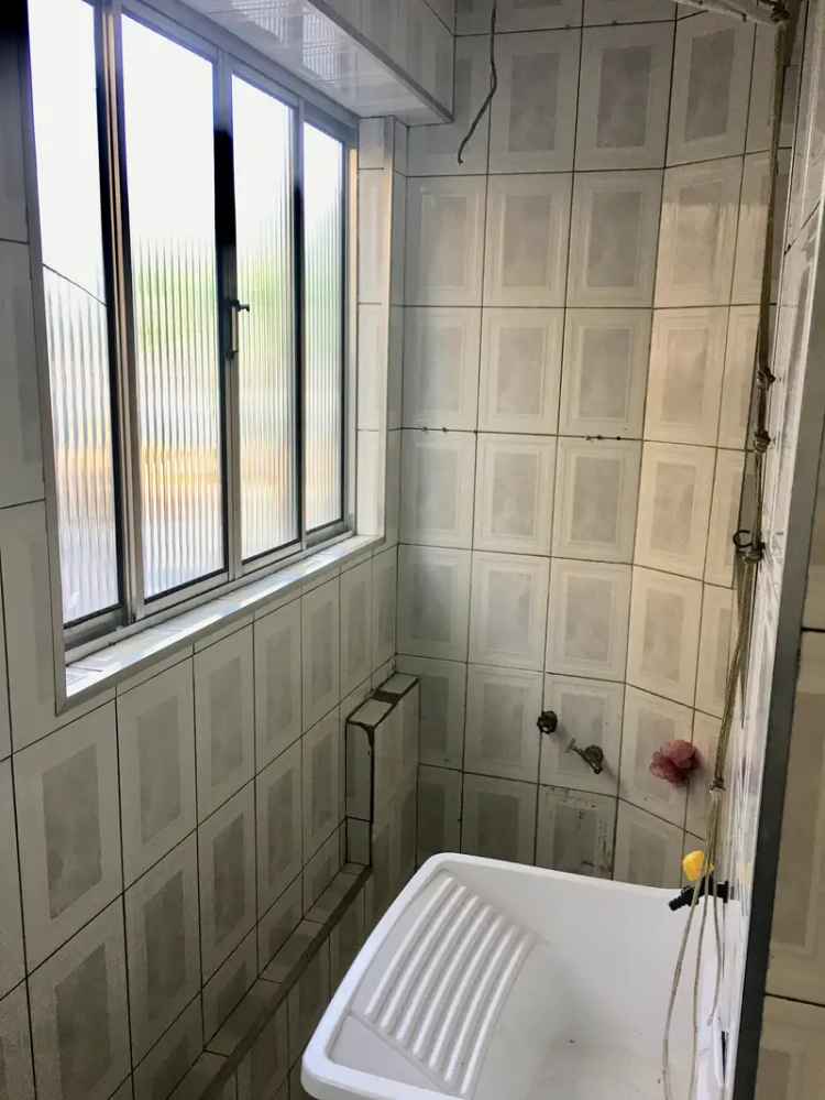 Apartamento Arejado - Perto de Comercio e Servicos 24h