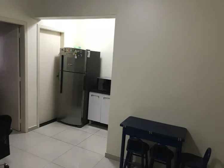 Apartamento Reformado Proximo Metro Se e Liberdade