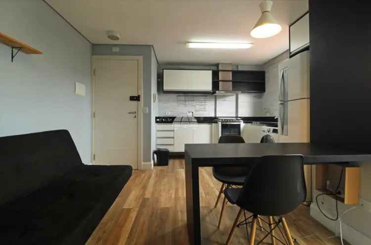 Apartamento Mobiliado Alto da XV 1 Suite 1 Vaga Garagem