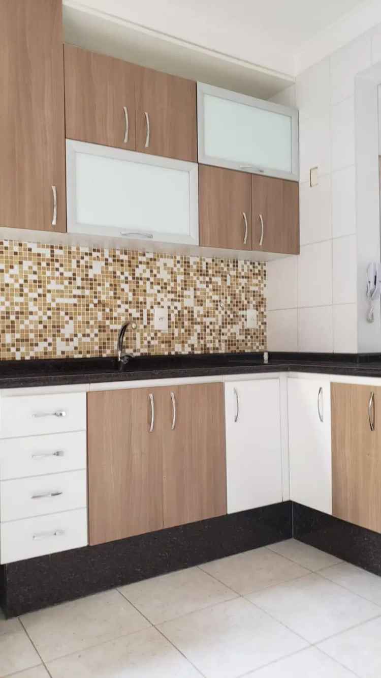 Casa em Condomínio Fechado - Anhanguera Bandeirantes