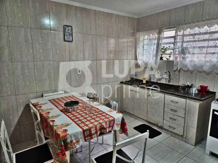 Casa à Venda 3 Quartos Parque Novo Mundo