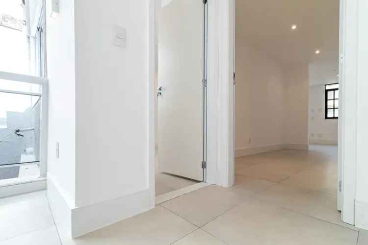 Casa de Vila 4 Quartos Catete 234m² Reformada Prox Metrô