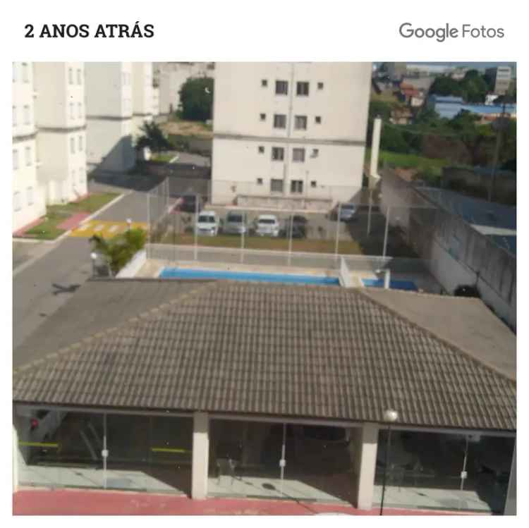 Casa Próxima a Comércios e Parque em Campolim