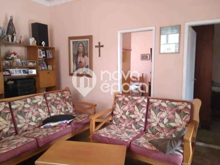 Casa 3 Quartos em Tom	 s Coelho 80m²