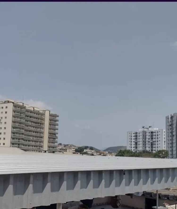Duas Casas Próximo ao Metrô Irajá e Vicente de Carvalho