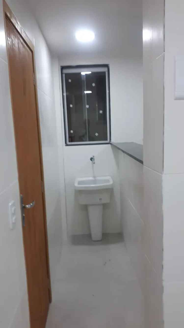 Alugo Sala Dois Quartos Reformada Proximo Comercio