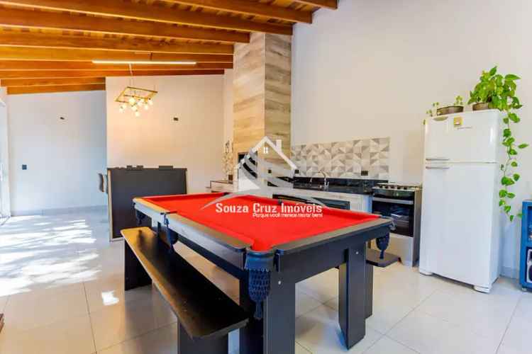 Casa Condomínio 3 Quartos 224m² Barreirinha Curitiba