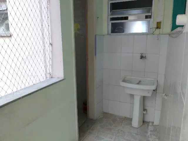 Aluga-se Apartamento 3 Quartos Catete Proximo Metro