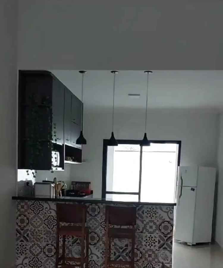 Casa Térrea 3 Dormitórios Santa Clara 2 Vagas Quintal Armários Planejados