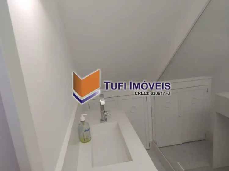 Sobrado com 4 Quartos 3 Suites em Alameda Lorena