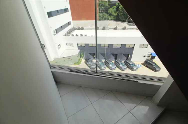 Apartamento 1 Dormitório Centro Cívico Curitiba PR