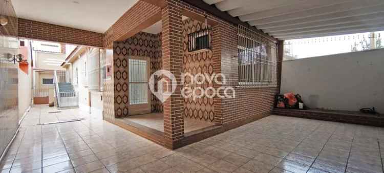 Casa com 3 Quartos em Iraj


