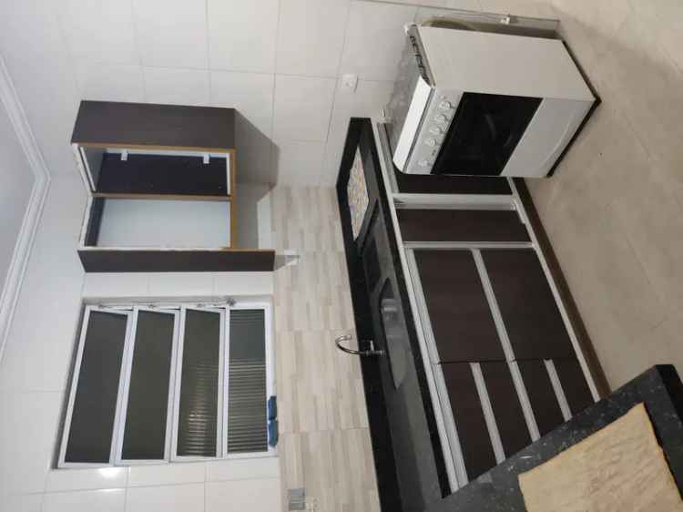 Apartamento 2 Dormitórios em Aparecida Santos 62m²